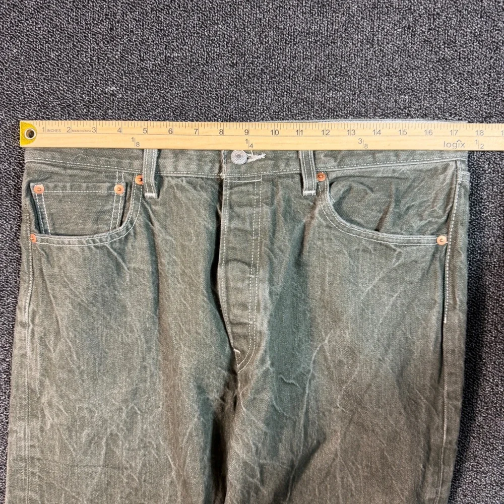 Levis 501 Original Fit Men's Olive‎ Green Crinkle Wash Button Fly Jeans 35x29